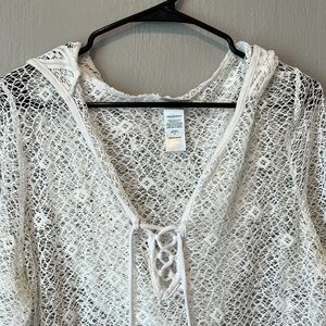 Swim Cover Up— Dotti Women’s Lace-Up Hoodie Cover-Up Size Medium